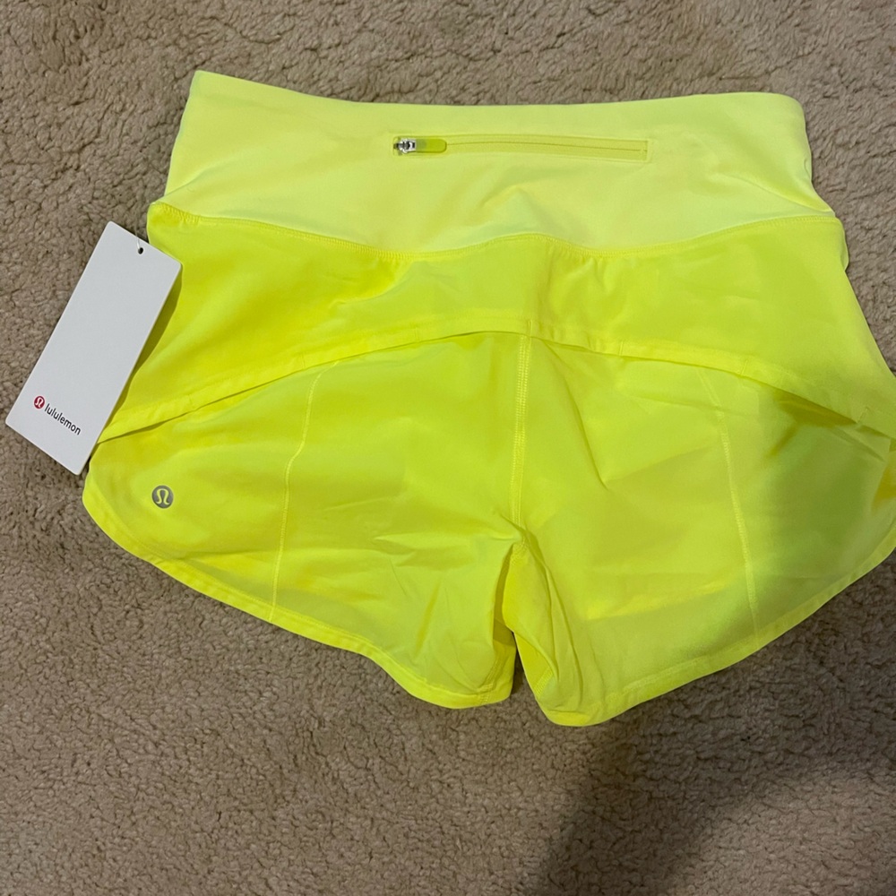 Lululemon speed up MR short 4 inch lined
